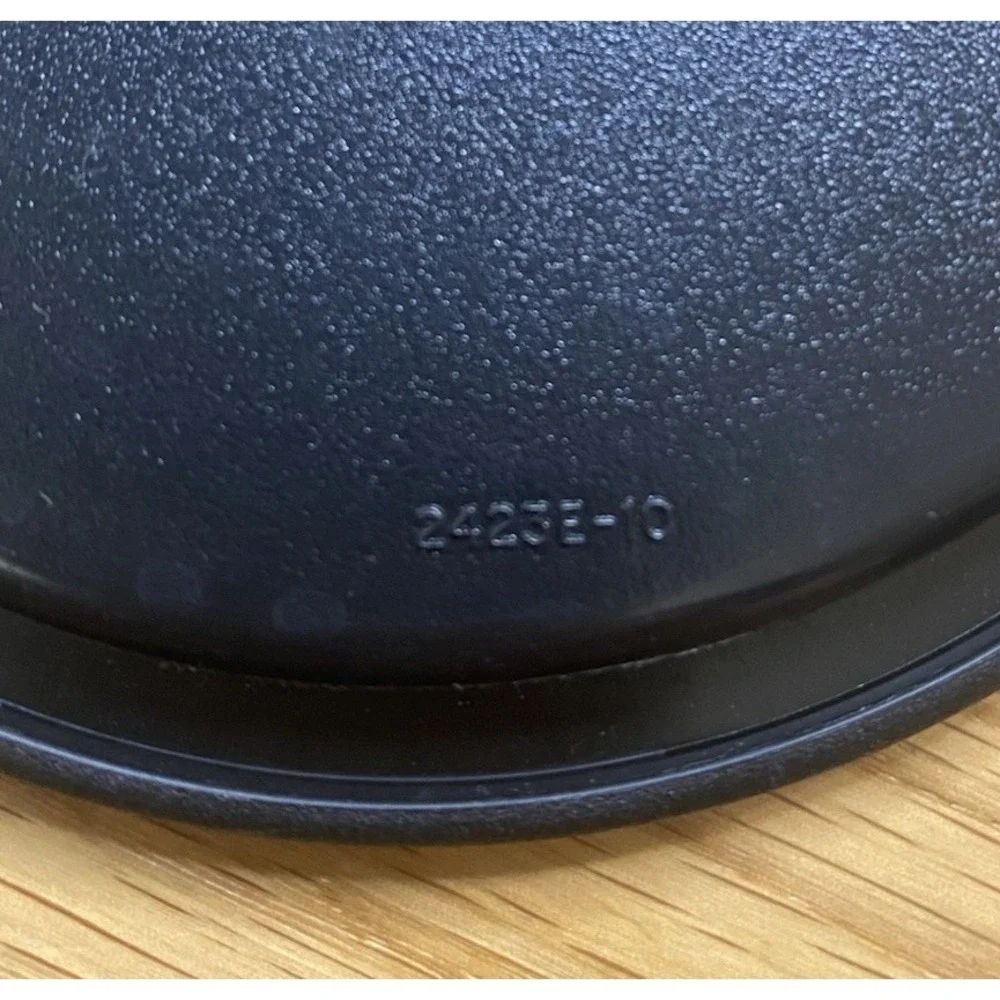 Tupperware 6